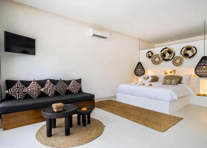 Villa Laut - 4br Luxury Within Walking Distance To Seseh *